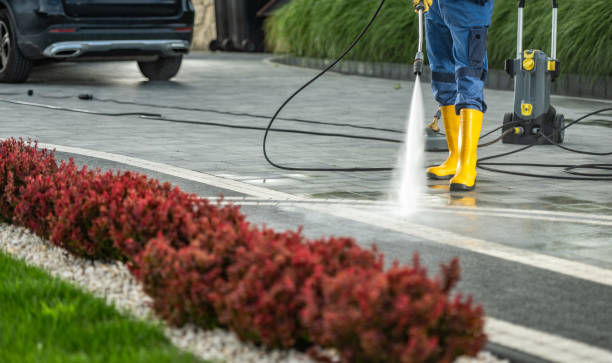 Best Deck Pressure Washing  in Claremont, NC