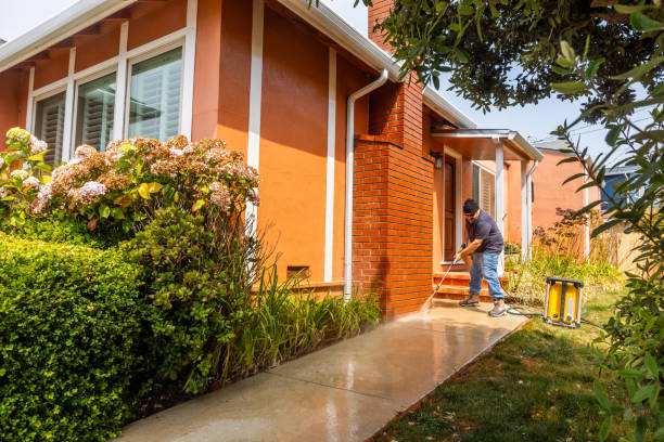Best Deck Pressure Washing  in Claremont, NC